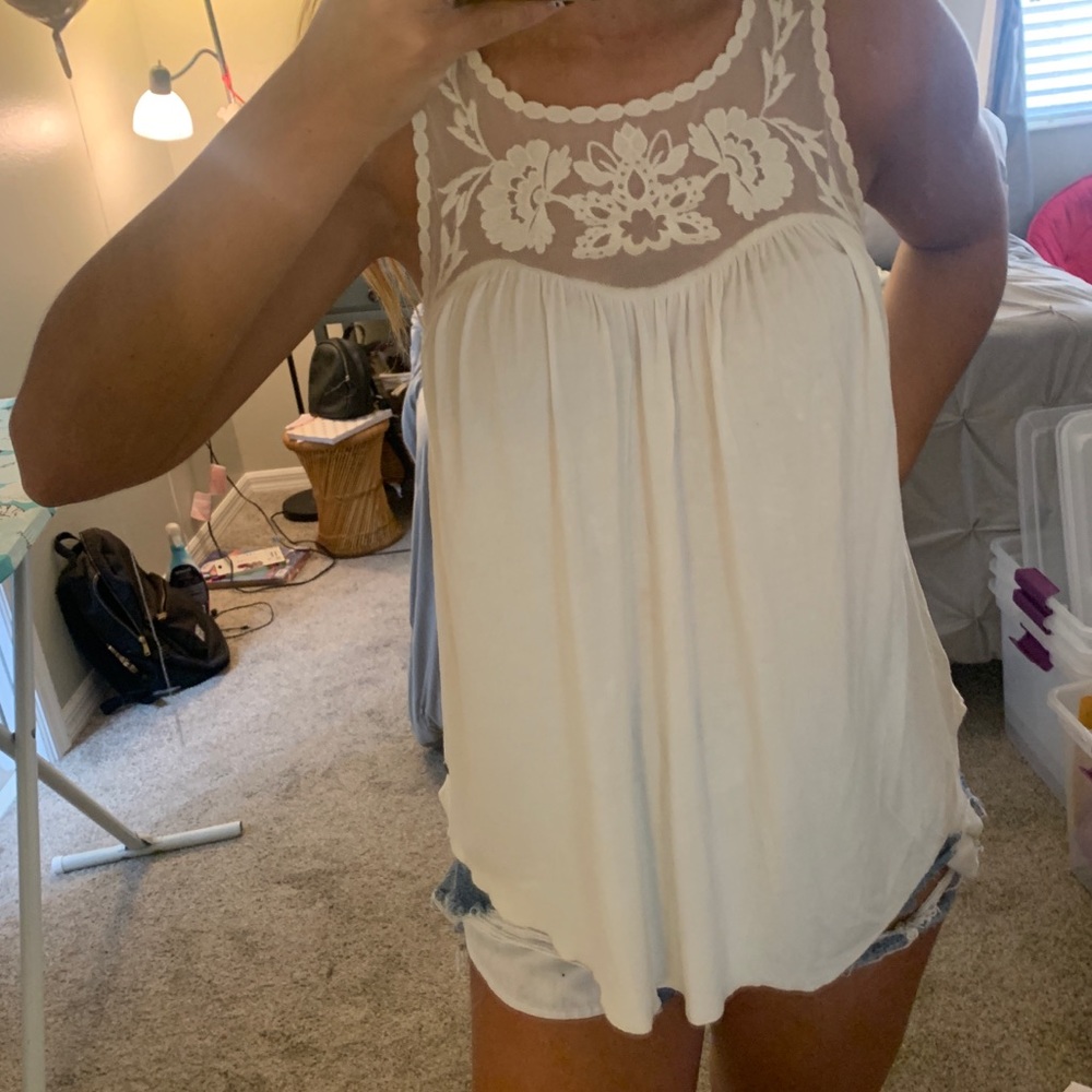 American Eagle top